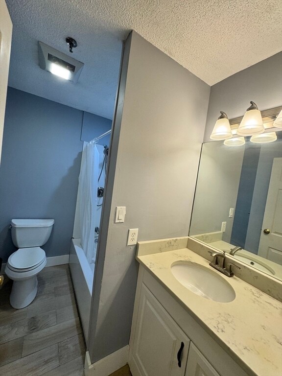 Building Photo - 90 Quincy Shore Dr
