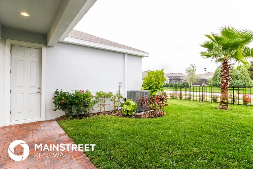 Building Photo - 7242 Milestone Dr