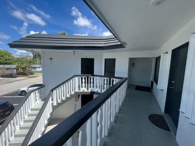 Interior Photo - 2401 Apartments LLC