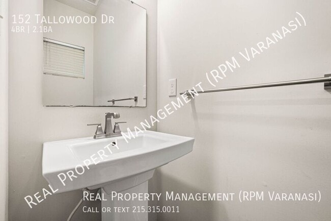 Building Photo - 152 Tallowood Dr