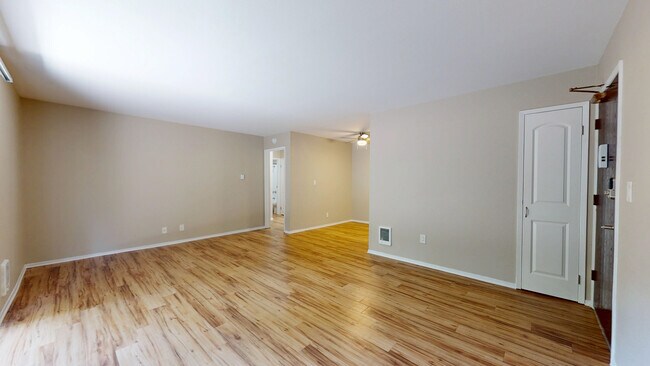 Building Photo - 551 Alameda del Prado