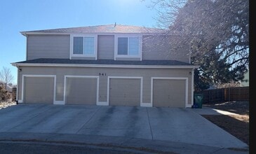 Building Photo - 841 S Uravan Ct