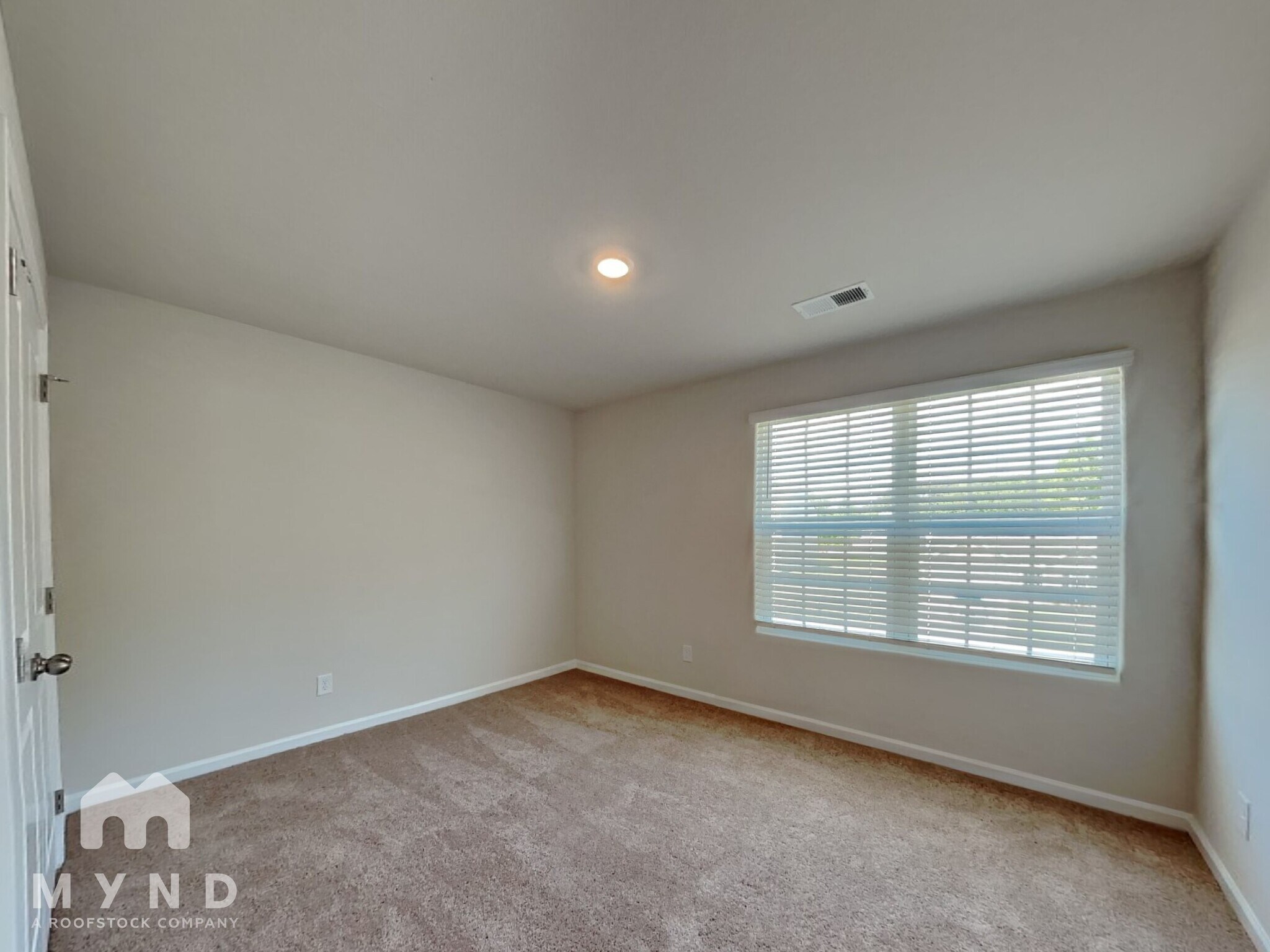 Building Photo - 364 Taverners Ln