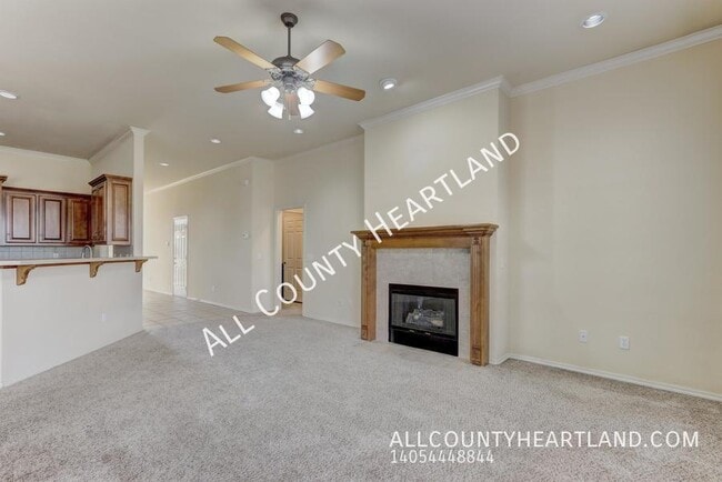 Building Photo - 15813 Traditions Blvd