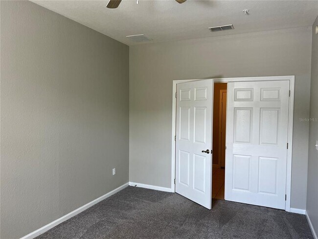 Building Photo - 3025 Greystone Loop