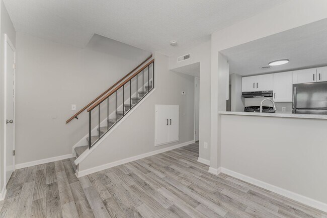 Primary Photo - 731 Old Liberty Rd