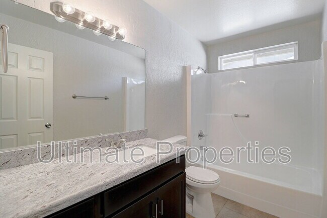 Building Photo - 4838 W Brown St