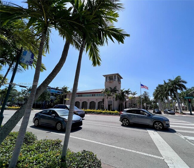 Building Photo - 575 Crandon Blvd