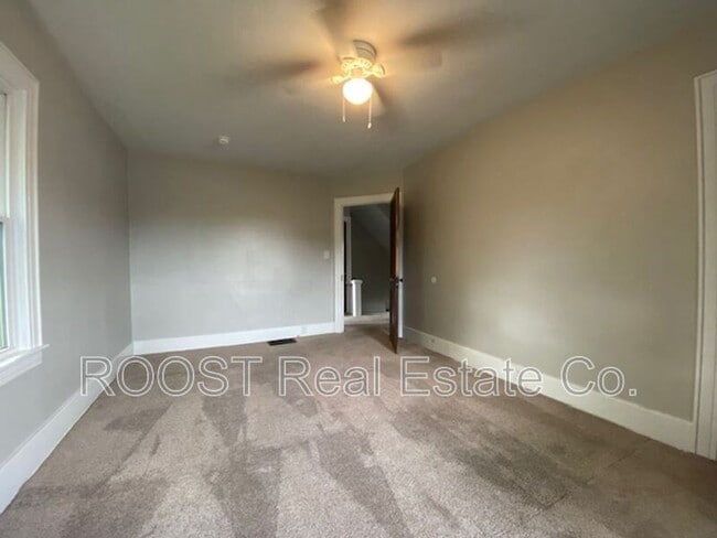 Building Photo - 1723-1725-1725 N Limestone St