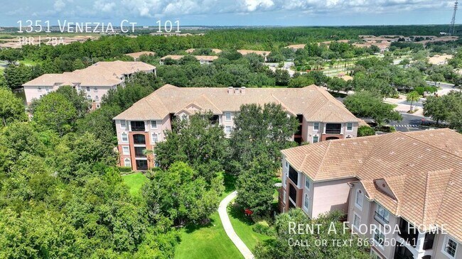 Building Photo - 1351 Venezia Ct