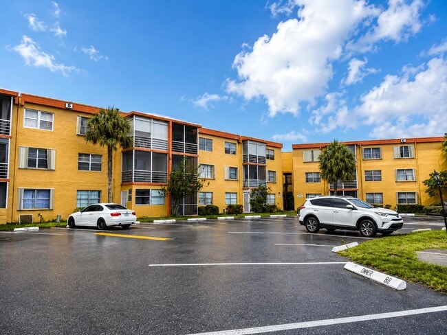 Building Photo - 4314 NW 9th Ave