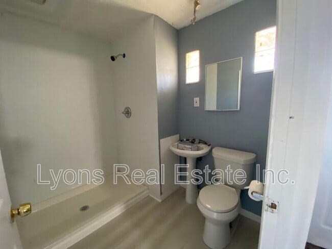 Building Photo - 8406 Sevigny Dr