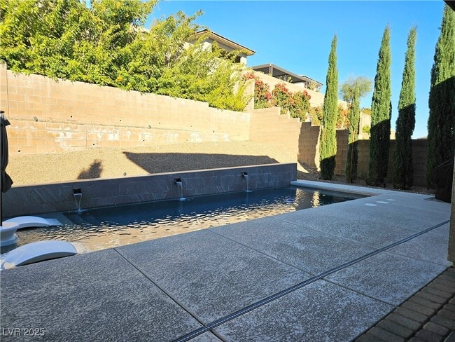 Building Photo - 12374 Skyracer Dr