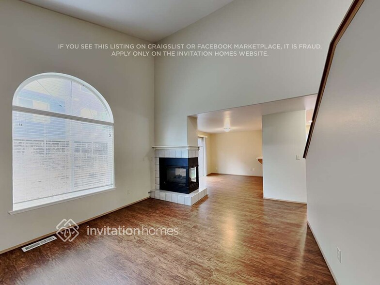 Building Photo - 17426 27th Ave NE