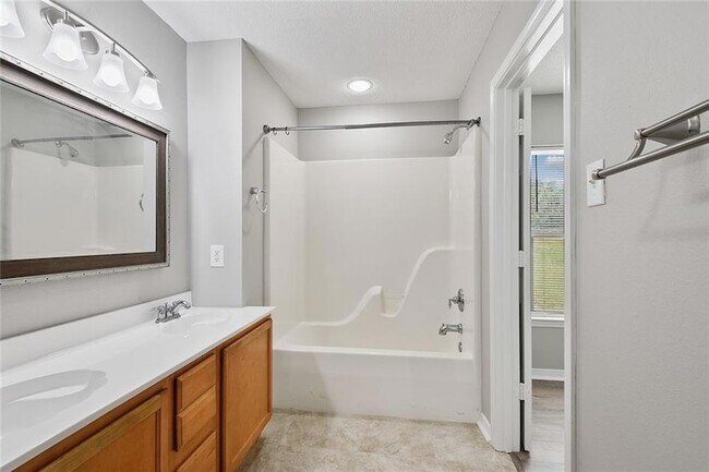 Building Photo - 1137 Clairise Ct