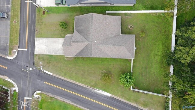 Building Photo - 797 Thomas Ave