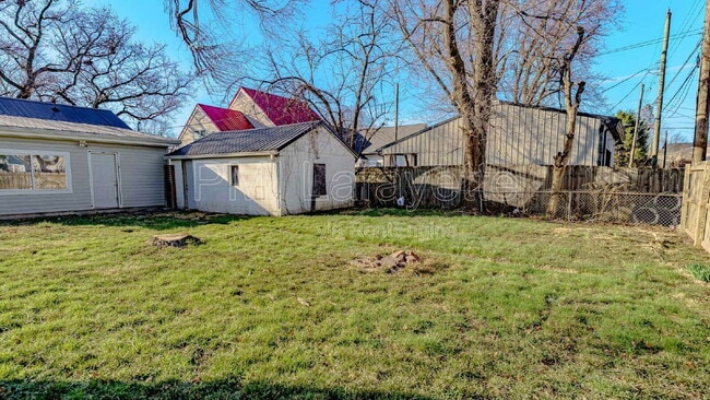 Building Photo - 809 S 29th St