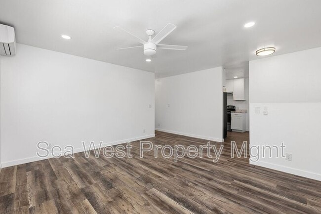 Building Photo - 889 Bracero Rd
