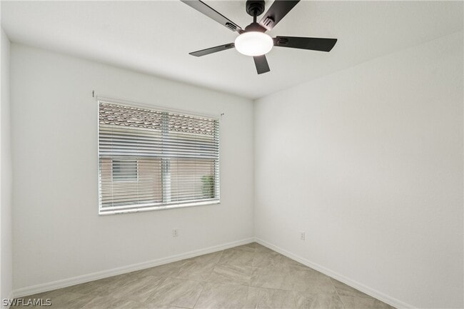 Building Photo - 1751 Alameda Dr