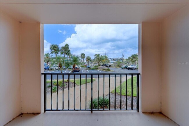 Building Photo - 51 Island Way