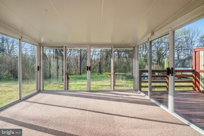 Building Photo - 1909 Pagham Rd