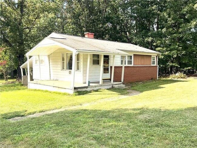 Primary Photo - 2460 Gideon Grove Church Rd