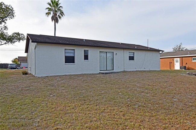 Building Photo - 1390 Esmont Ave