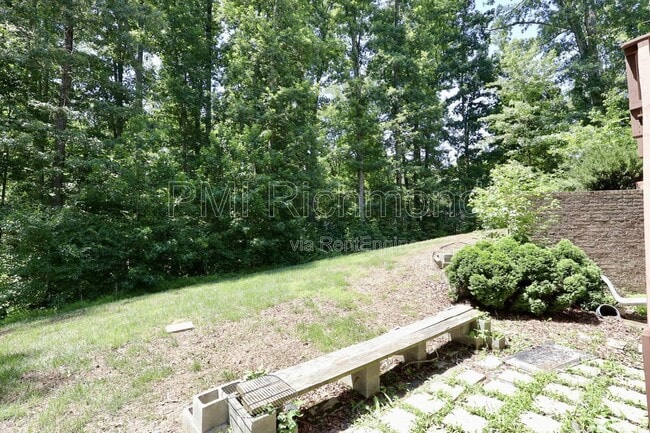 Building Photo - 14106 Shallow Creek Ln