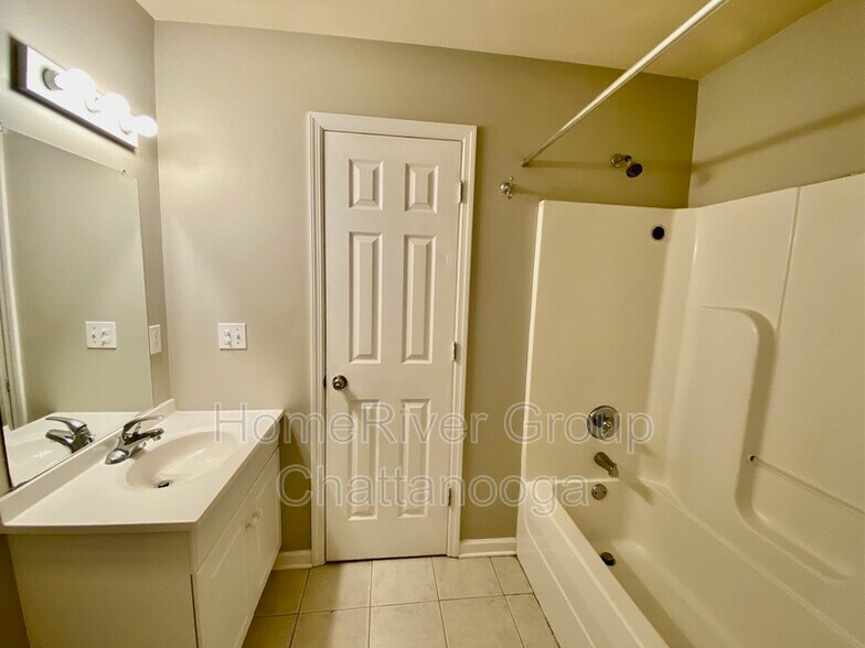 Building Photo - 505 Bruning Ln
