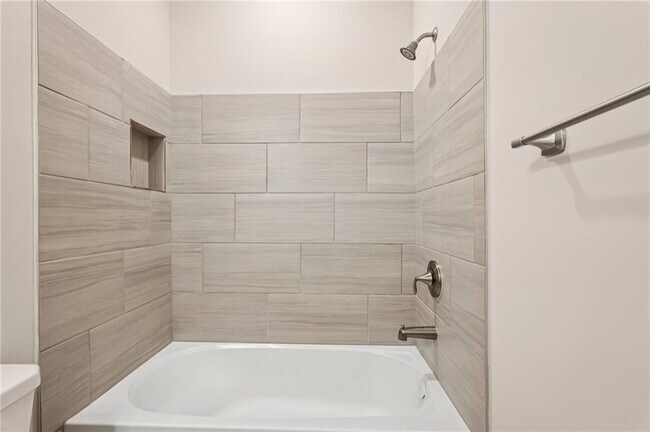 Building Photo - 747 Topsail Ln