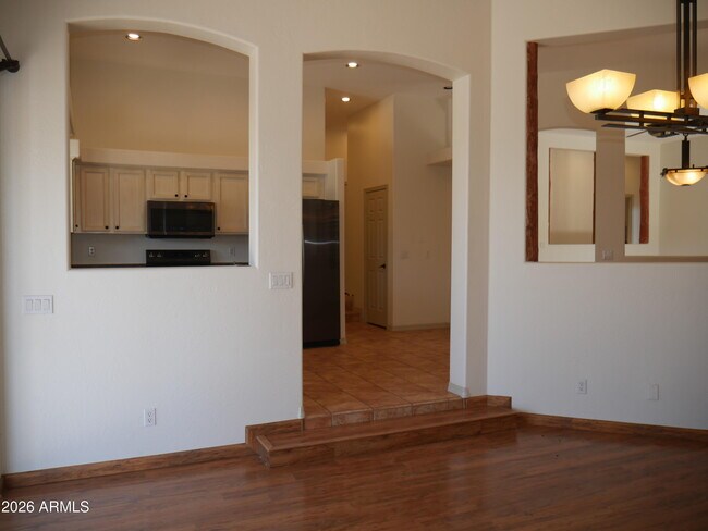 Building Photo - 39410 N 26th St
