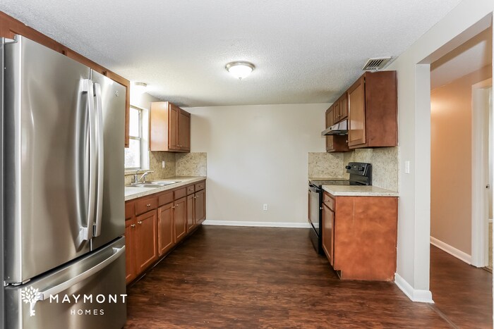 Building Photo - 6019 Verdes Rd