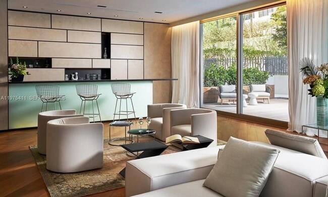 Building Photo - 10203 Collins Ave