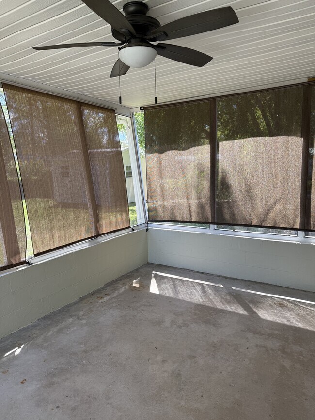 Building Photo - 1105 Morse Ave