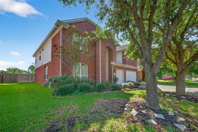 Building Photo - 11315 Riverstone Lake Ln