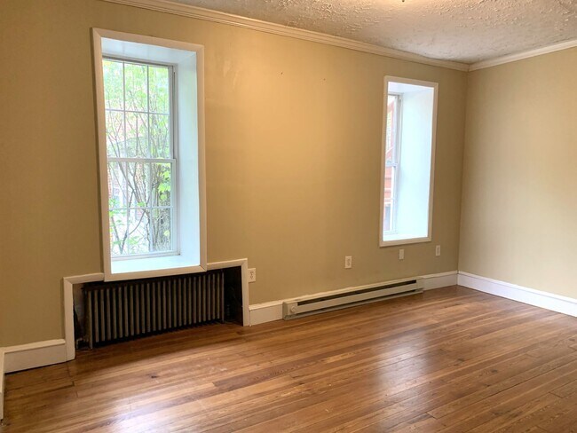 Building Photo - 221 Philadelphia Ave