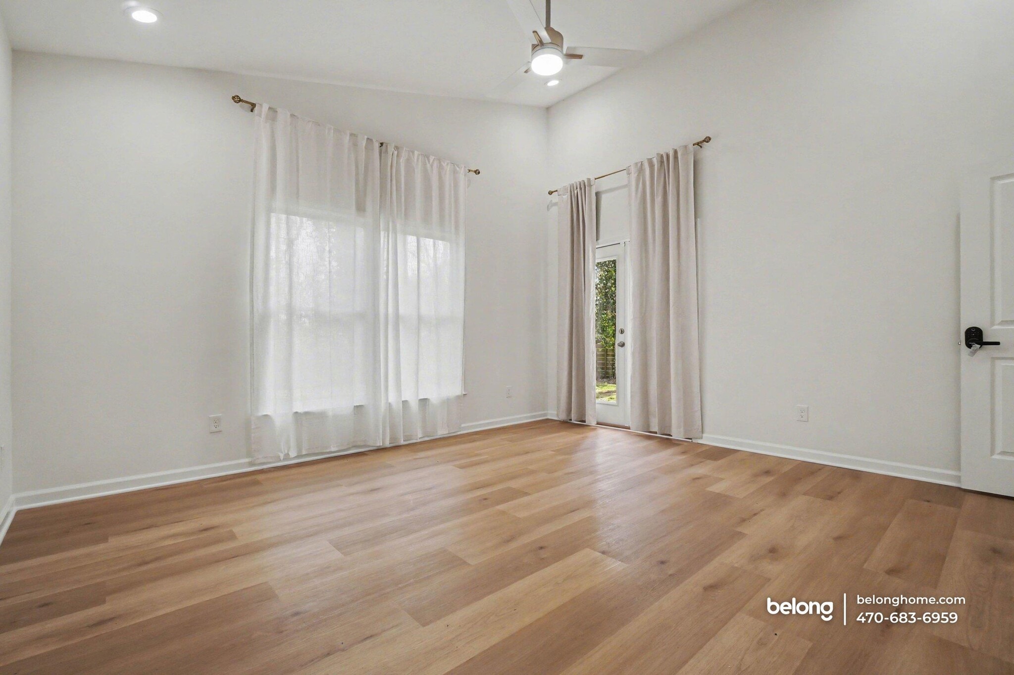 Building Photo - 1017 Sparks St SW