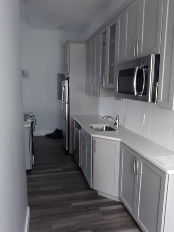 Building Photo - 189 Washington 5