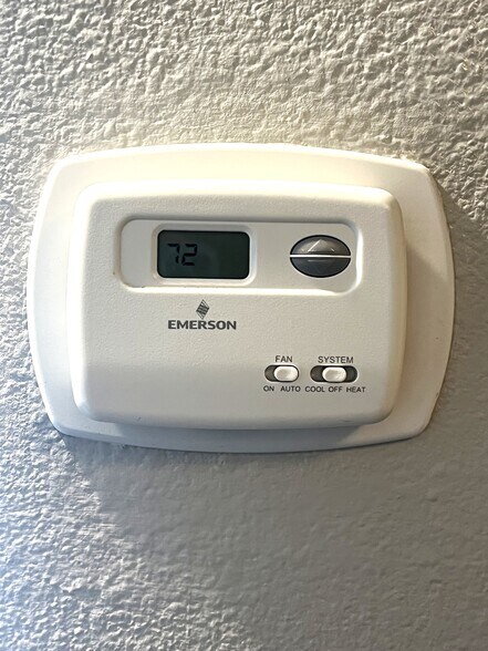 Central AC & Heating - 338 W Plymouth St