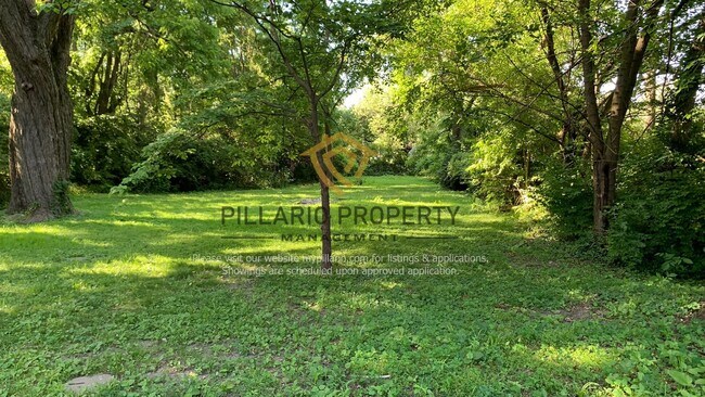 Building Photo - Newly Updated, 4 Bedroom  2 Bathroom Home ...