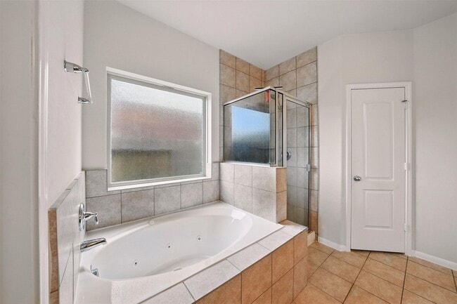 Building Photo - 3022 Aloria Hls Trl