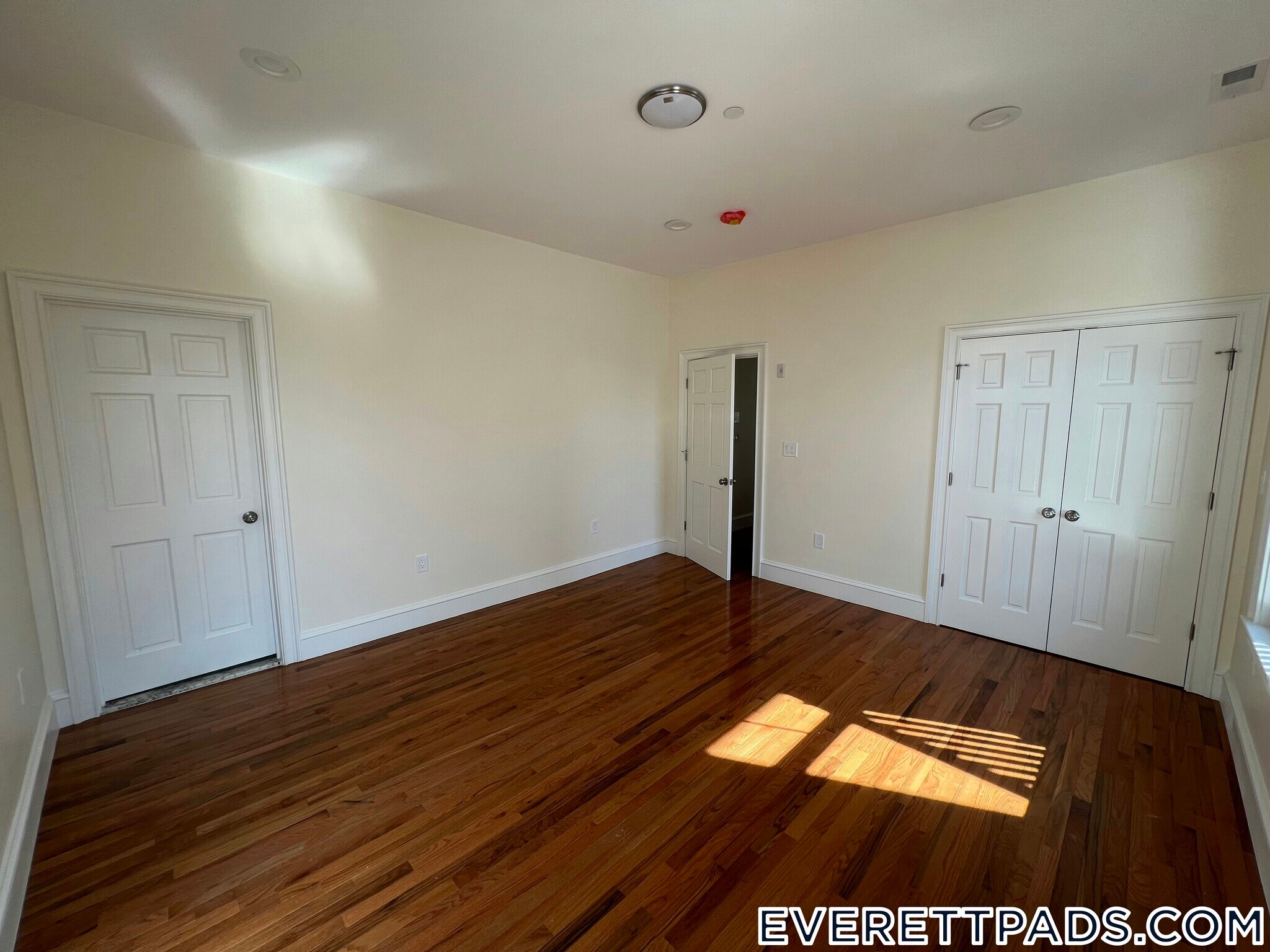 Building Photo - 74 Union St