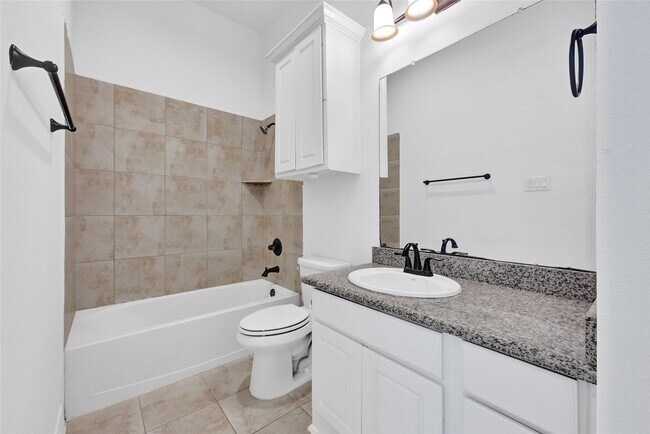 Building Photo - 27915 Genesis Manor Ln