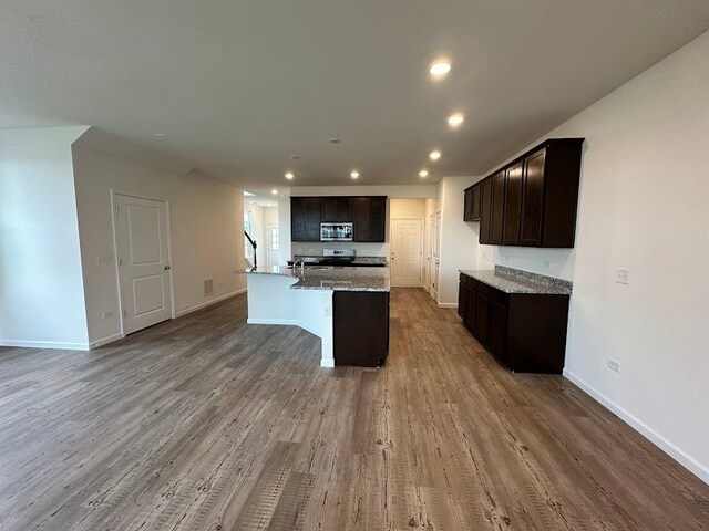 Building Photo - 659 Switchgrass Wy