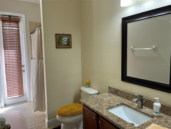Building Photo - 3817 Golden Feather Way