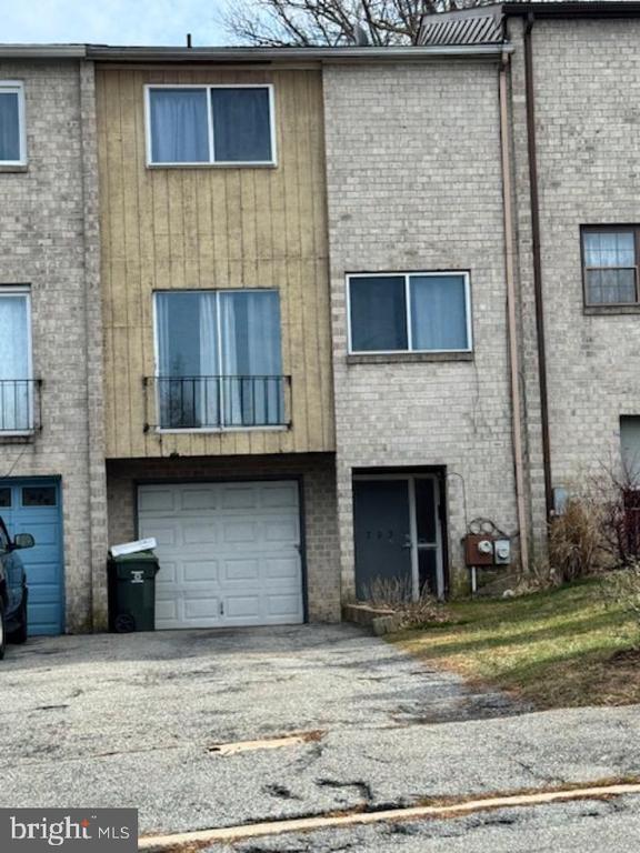 Building Photo - 203 Andrew Rd