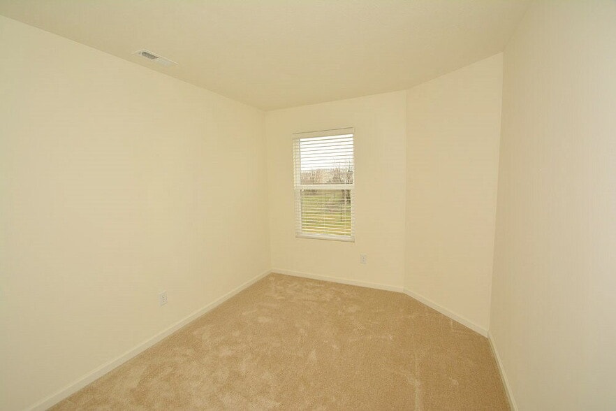 Building Photo - 3433 Black Forest Ln