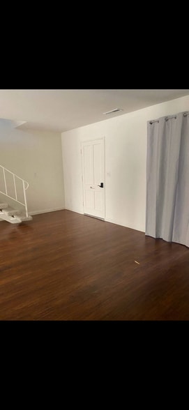 Building Photo - 10068 San Miguel Ct