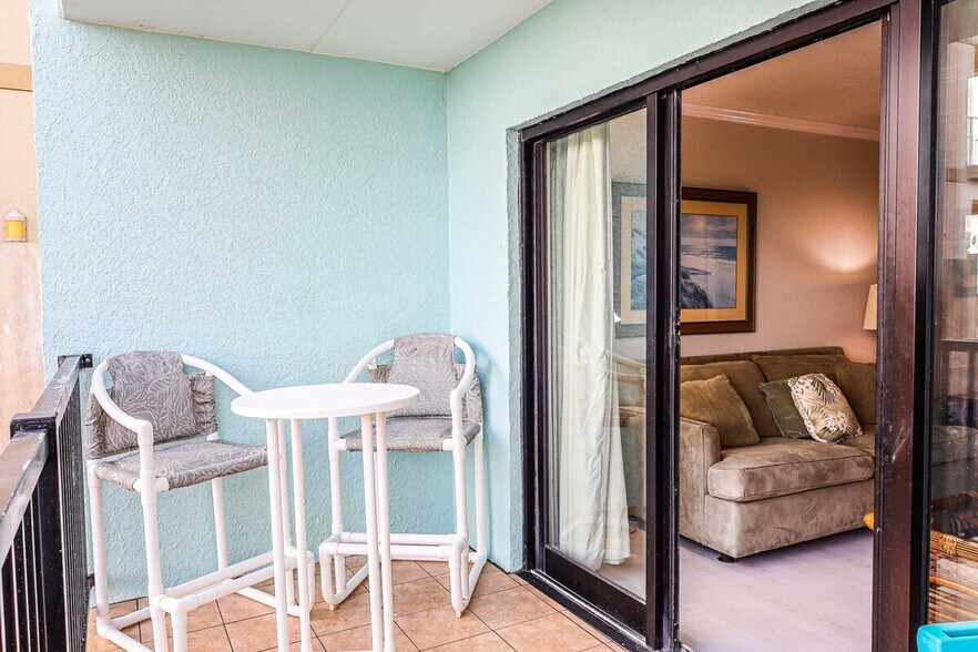 Building Photo - 4908 Gulf Blvd