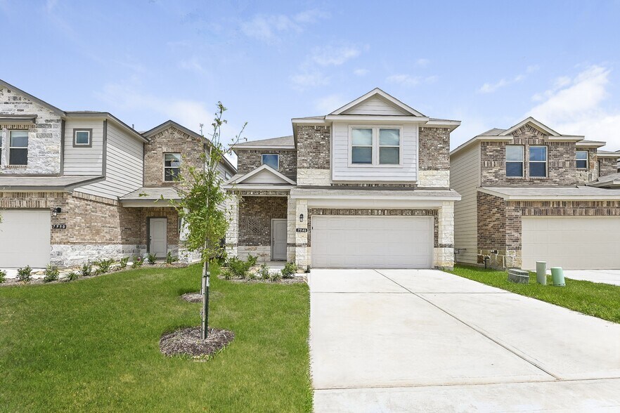 Primary Photo - 21307 Cypress Conifer Dr